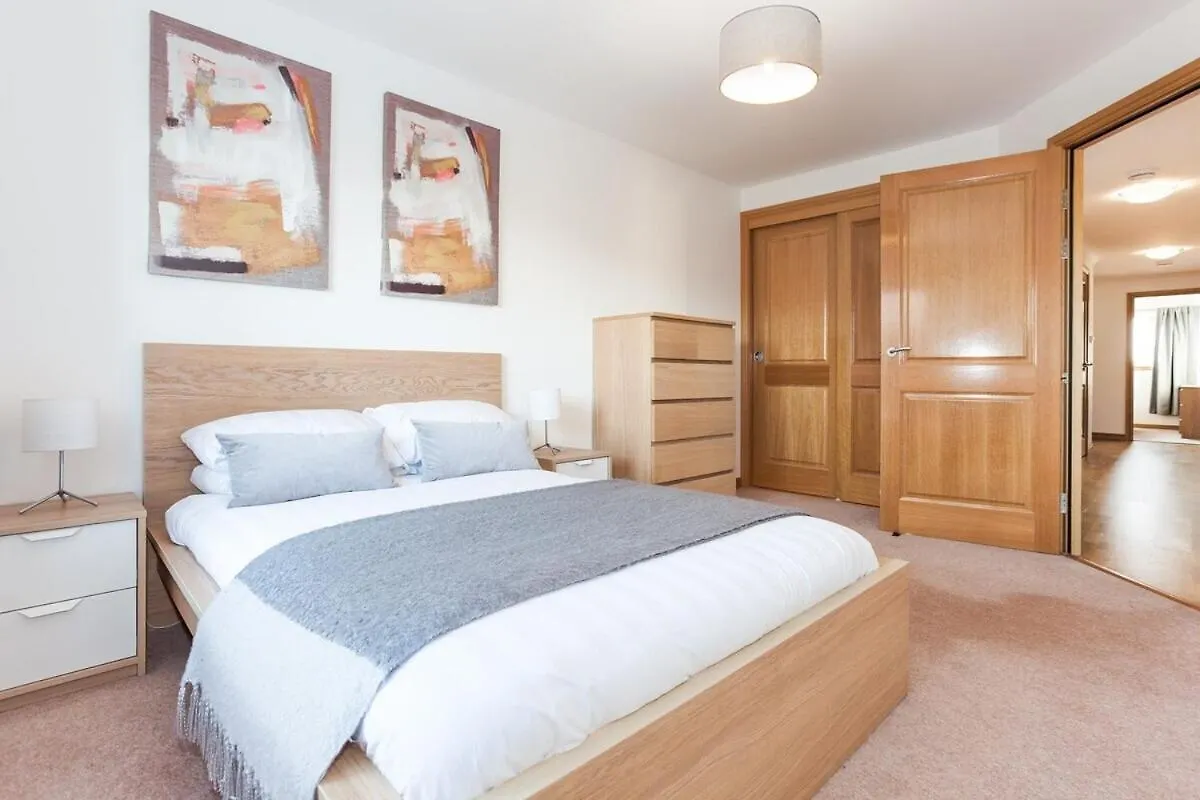 Executive 3 Bed Apartment Aberdeen