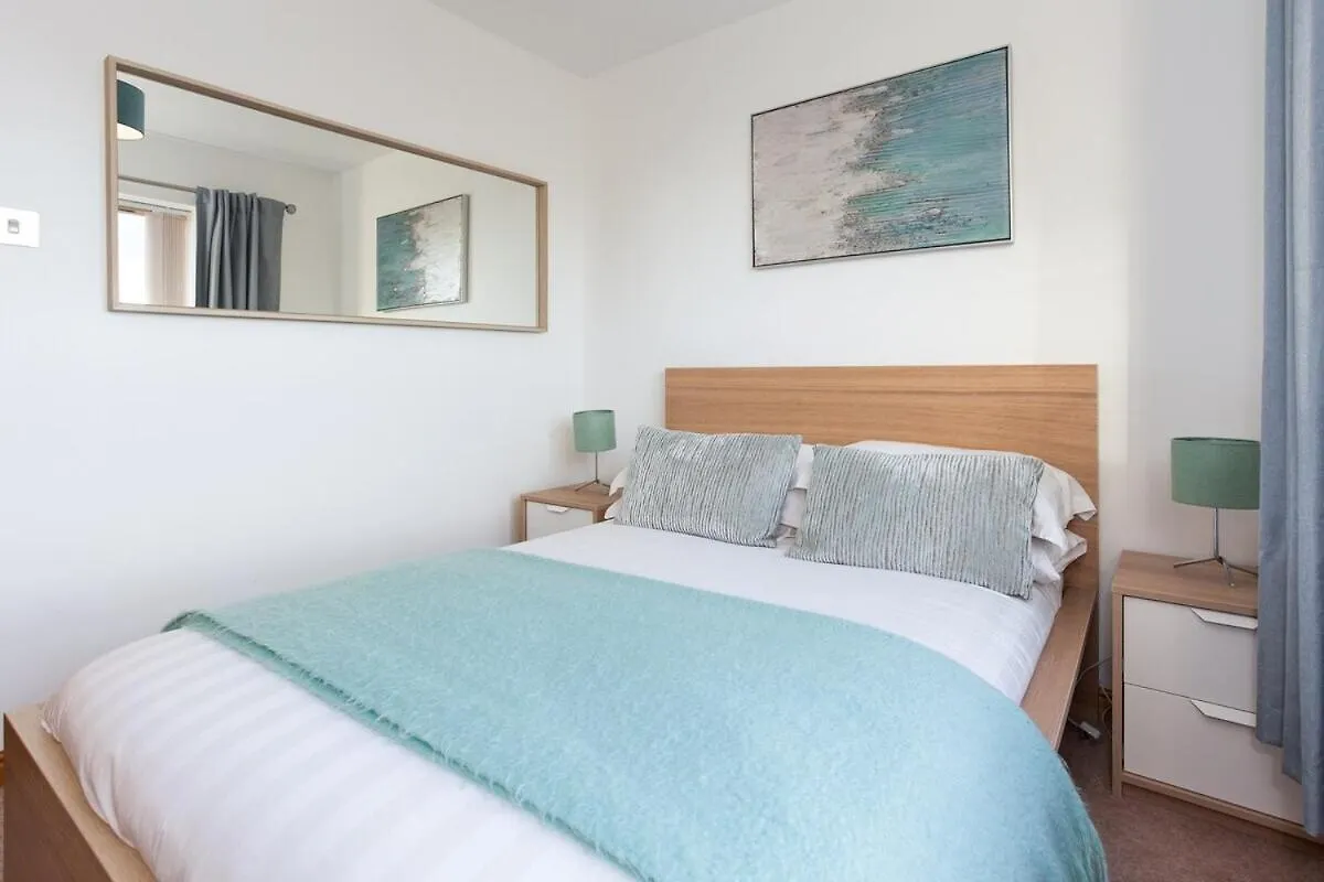 Executive 3 Bed Apartment Aberdeen