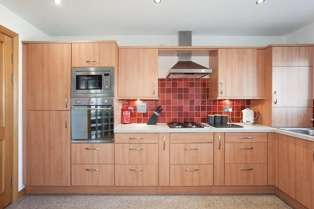 Executive 3 Bed Apartment Aberdeen 0*,