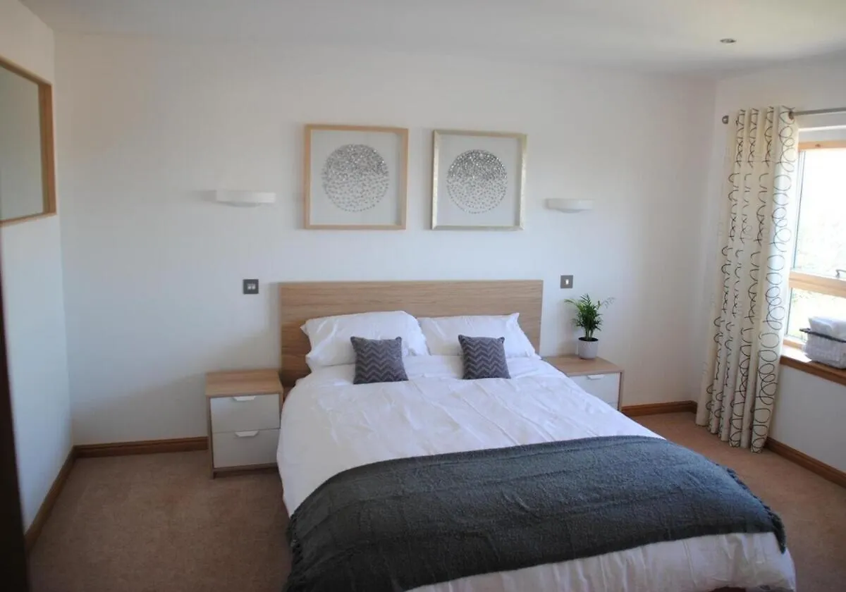Executive 3 Bed Apartment Aberdeen 0*,  Velká Británie